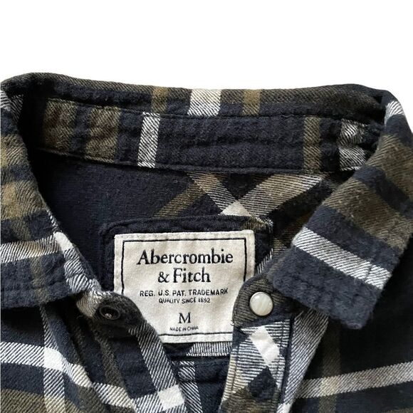 ABERCROMBIE & FITCH Button Down Plaid Shirt Size Medium - Picture 6 of 6
